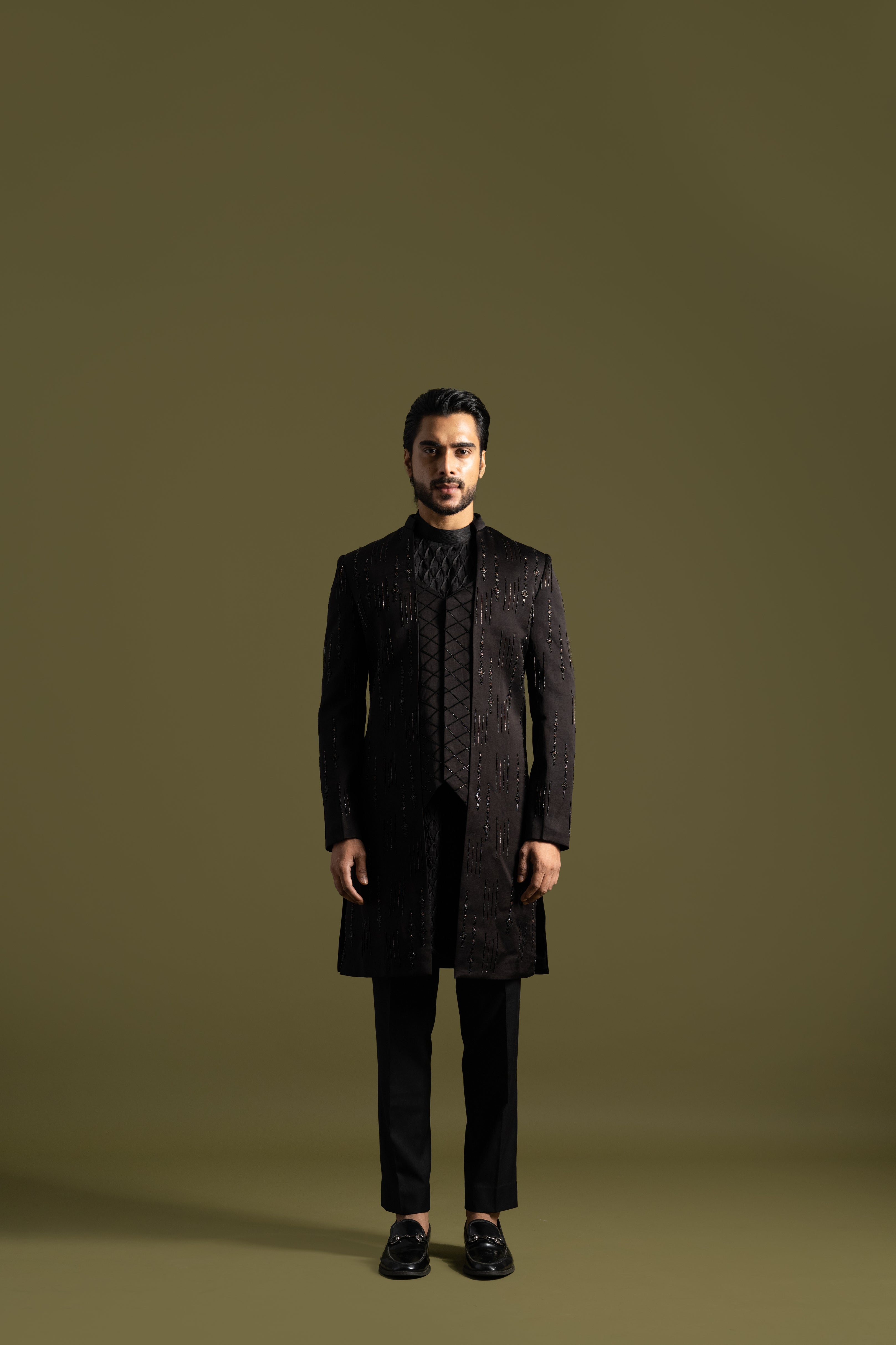 BLACK DOUBLE-PANELLED ACHKAN SET