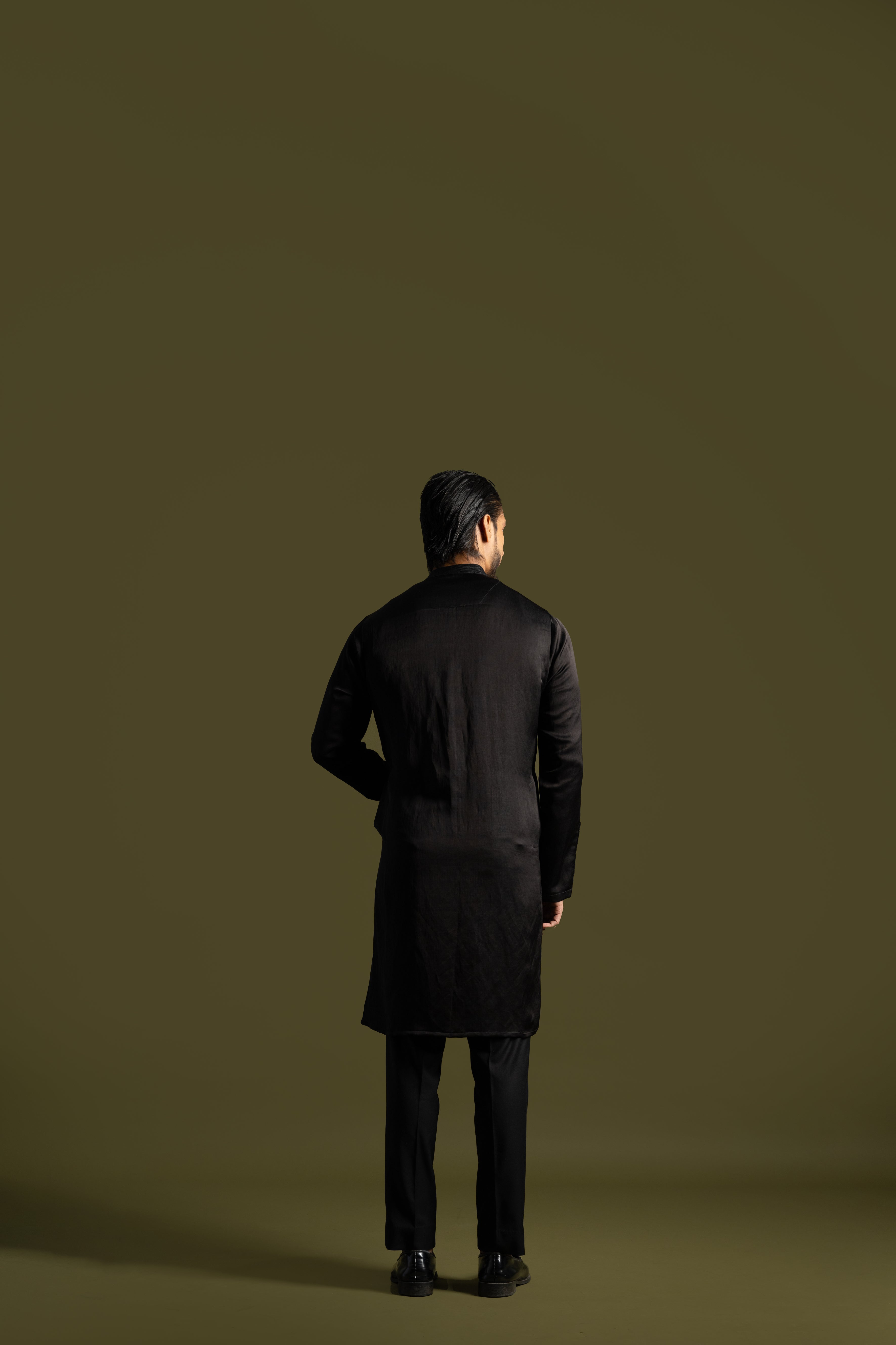 BLACK SATIN SMOCKED KURTA SET