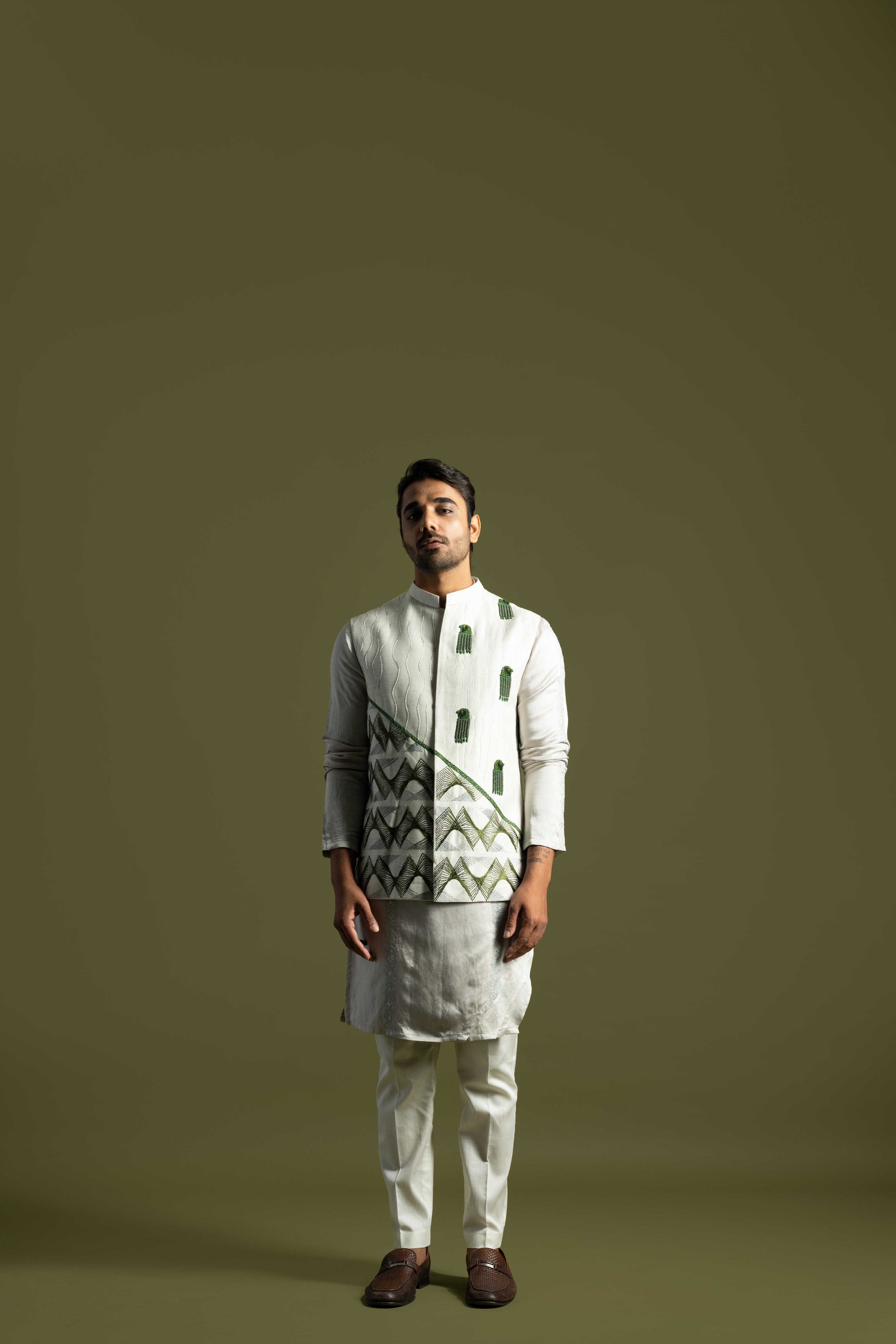 OYESTER GREY NEHRU WITH A TRIPLE LAYERED KURTA