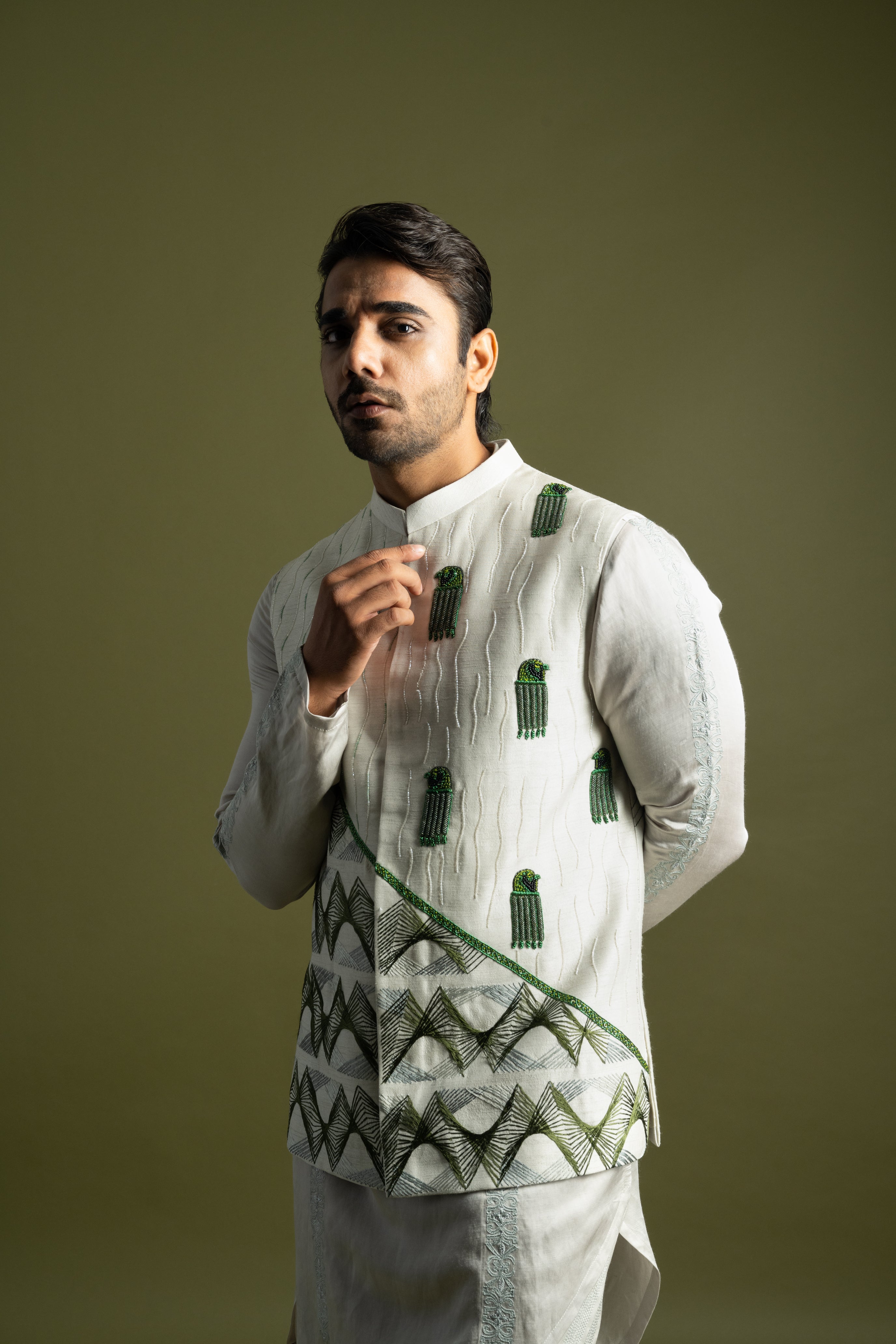 OYESTER GREY NEHRU WITH A TRIPLE LAYERED KURTA