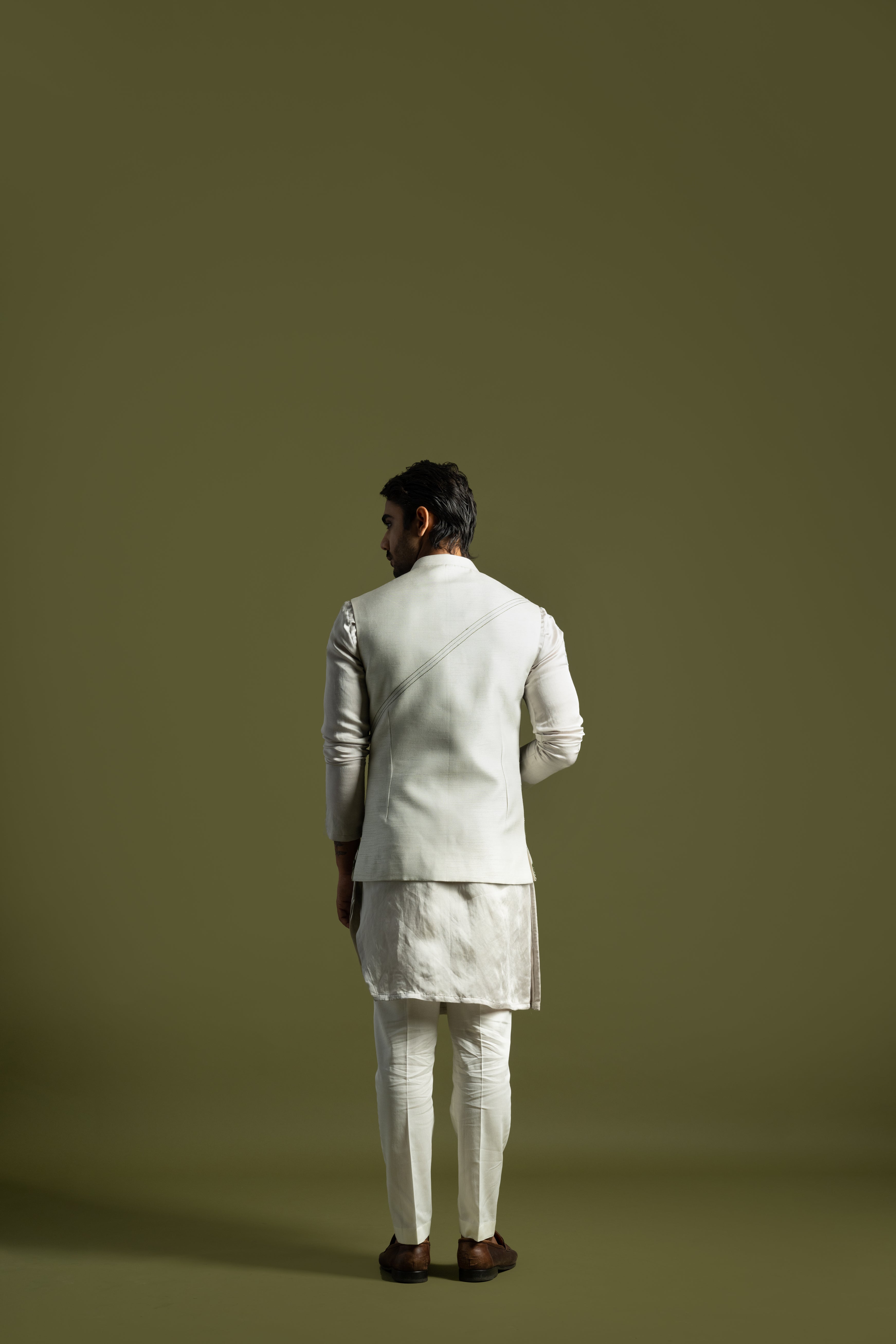 OYESTER GREY NEHRU WITH A TRIPLE LAYERED KURTA