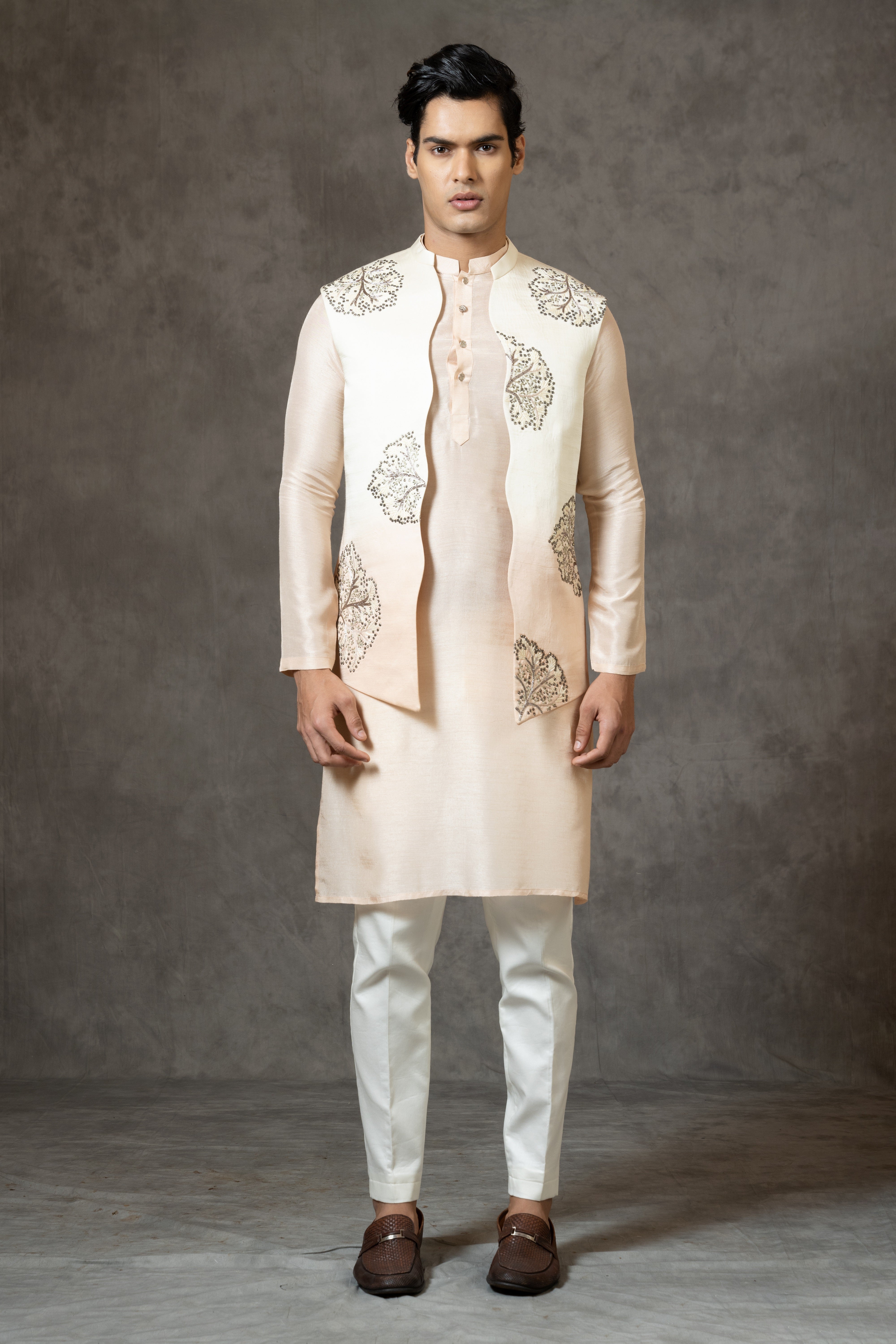 OMBRE FLORAL BUTTI NEHRU KURTA SET