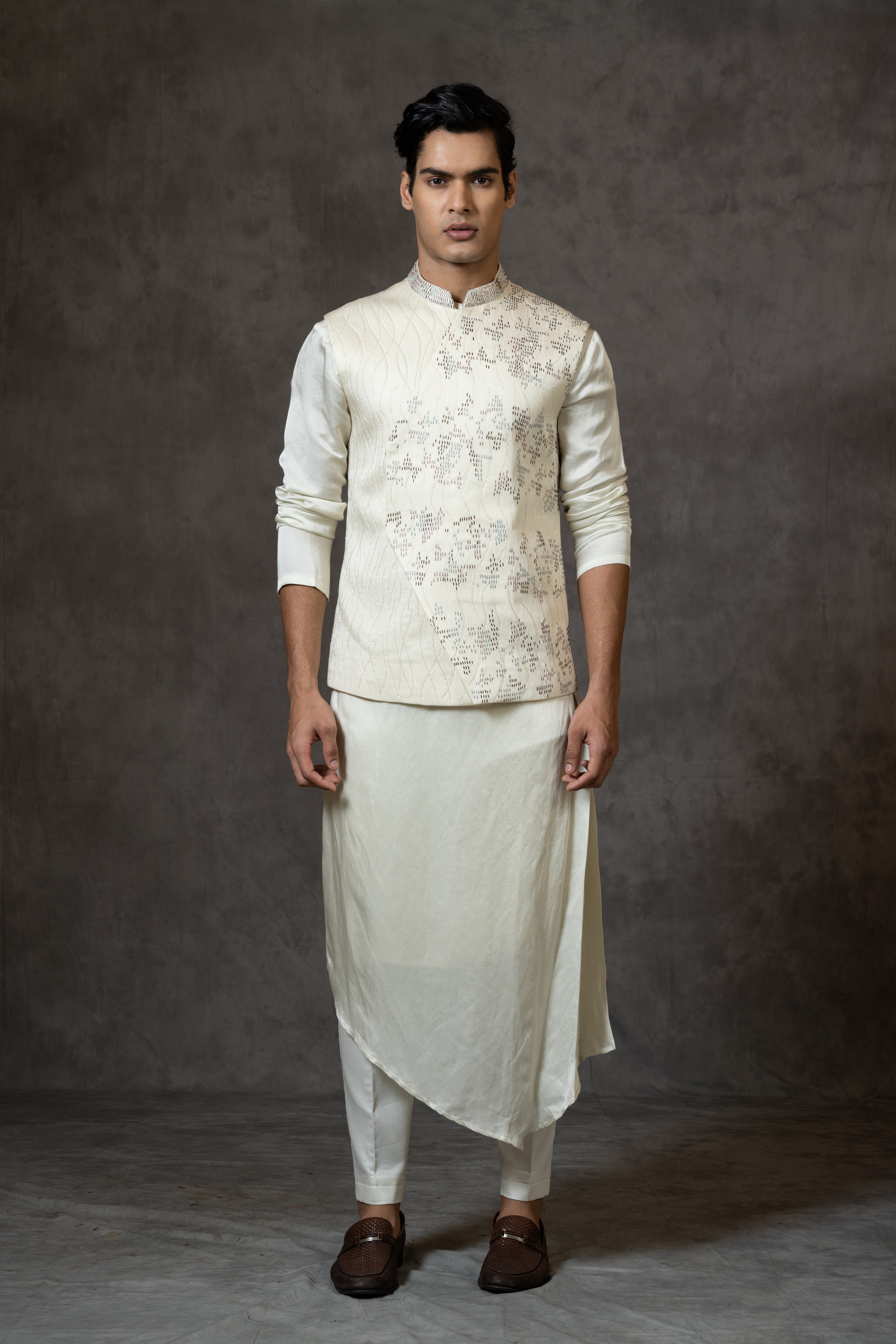 ASSYMETRIC KANTHA EMBROIDERED NEHRU KURTA SET