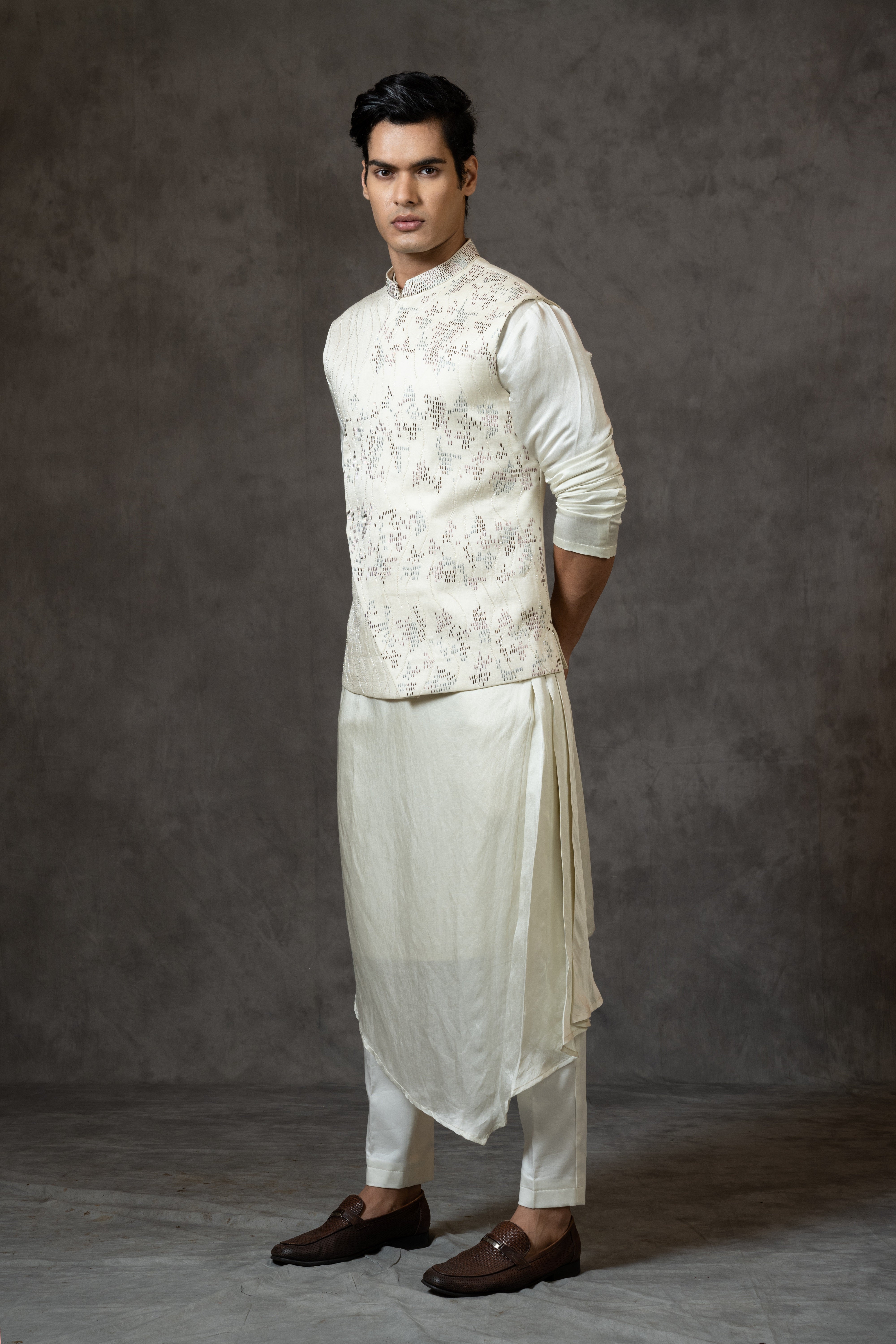 ASSYMETRIC KANTHA EMBROIDERED NEHRU KURTA SET