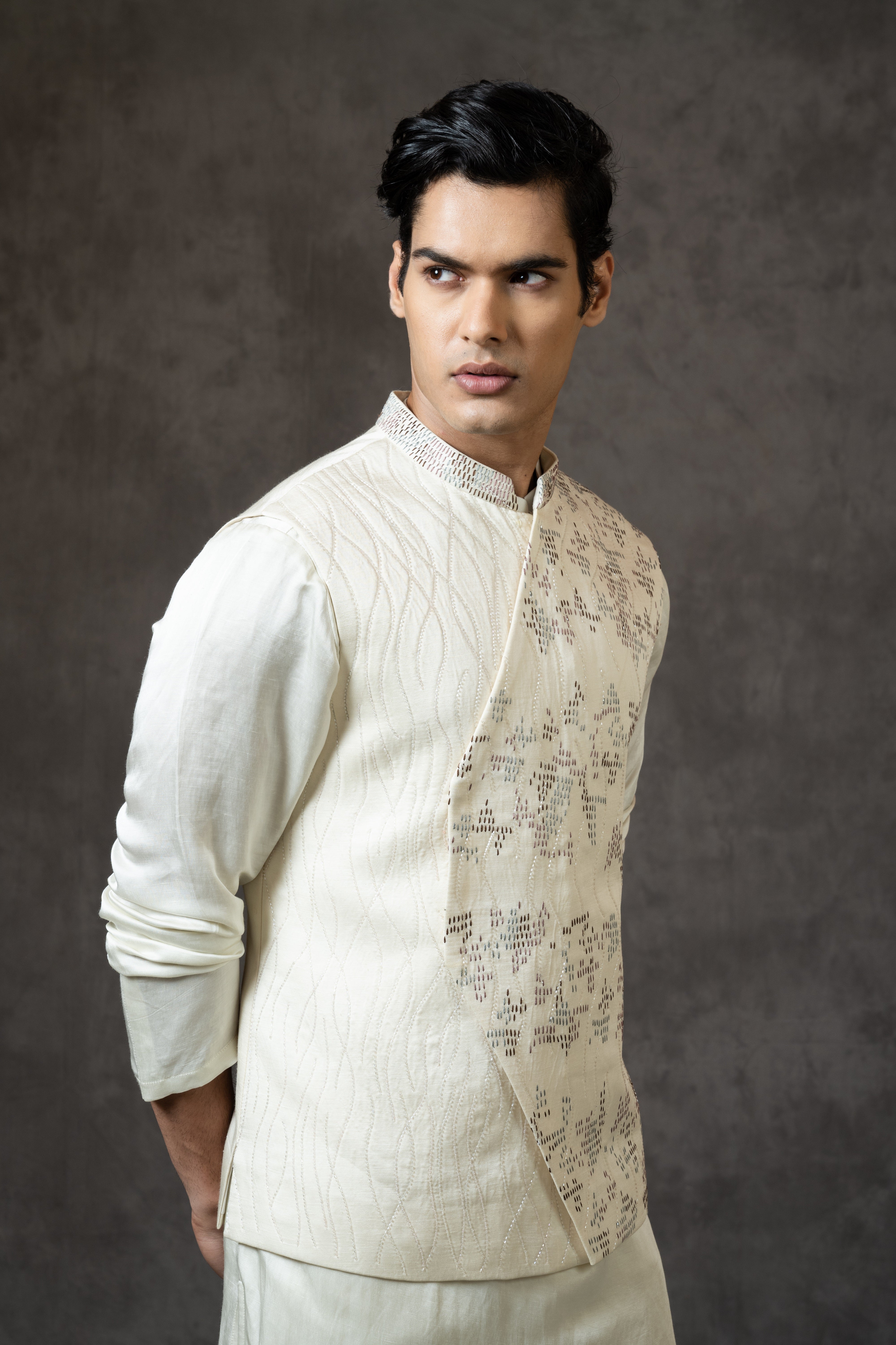 ASSYMETRIC KANTHA EMBROIDERED NEHRU KURTA SET