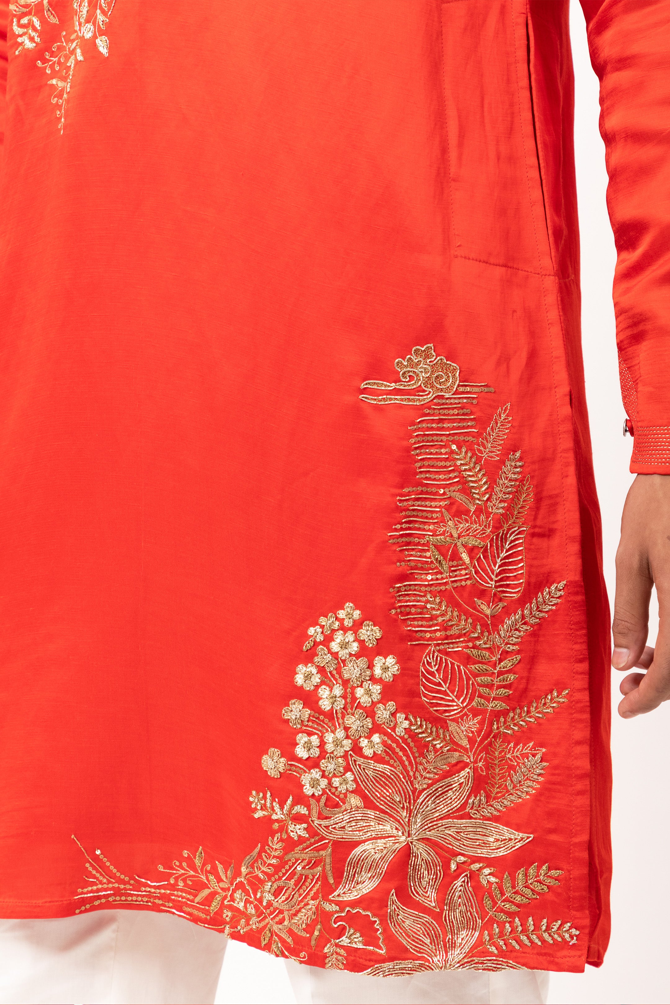 SAFFRON GLEAM