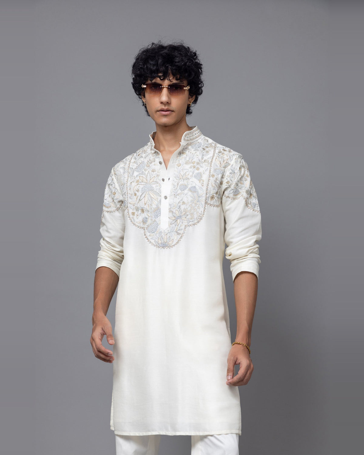 Ivory Arc kurta set by Paarsh Atelier, Aarohan collection - view 2