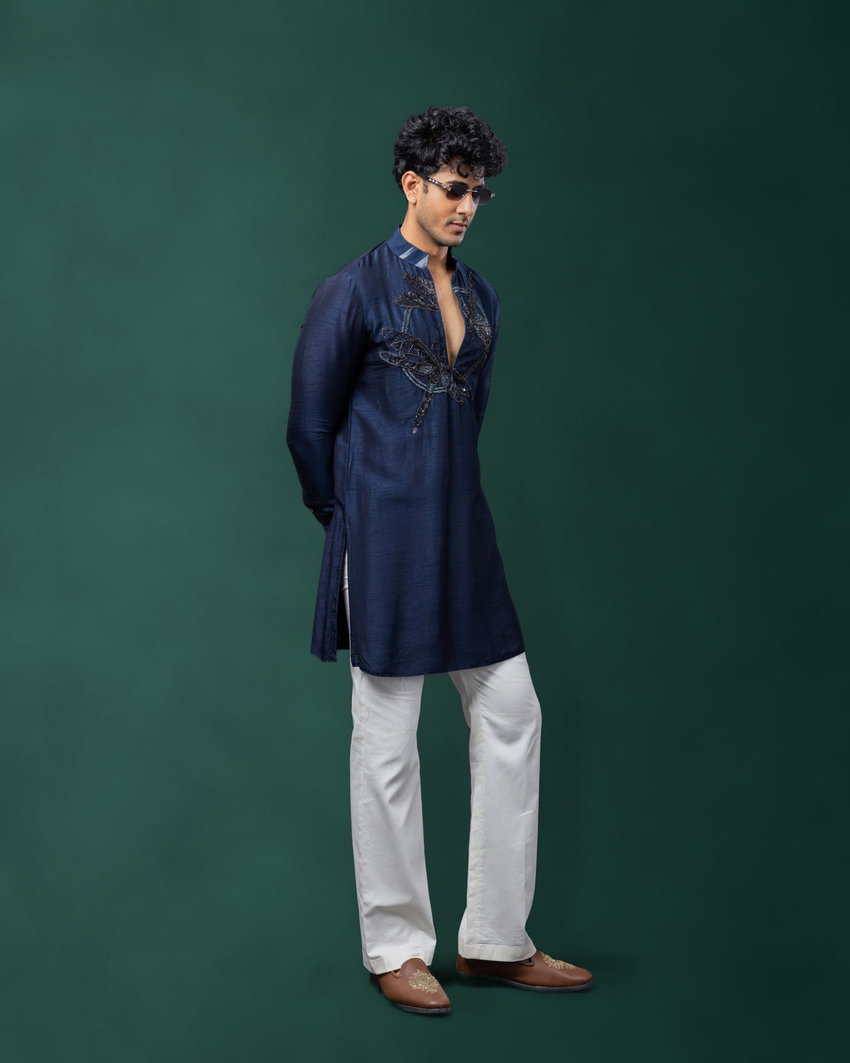 Obsidian Wings kurta set by Paarsh Atelier, Aarohan collection - view 2