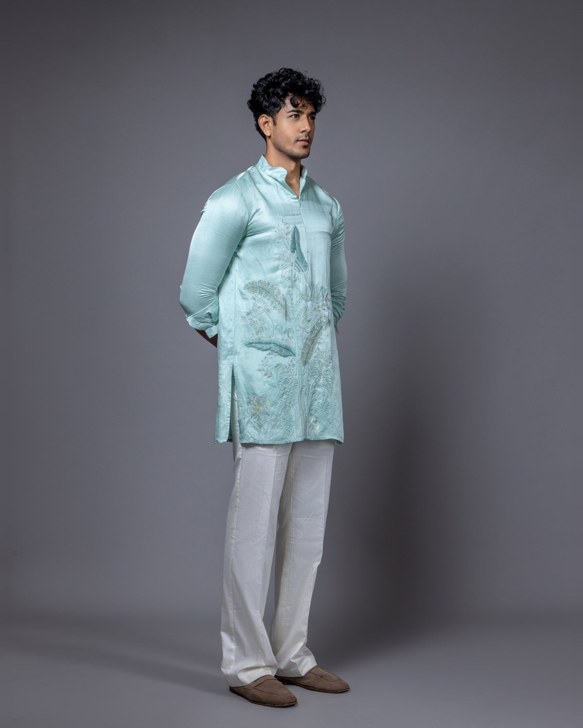 Turquoise Vertigo kurta set by Paarsh Atelier, Aarohan collection - view 13