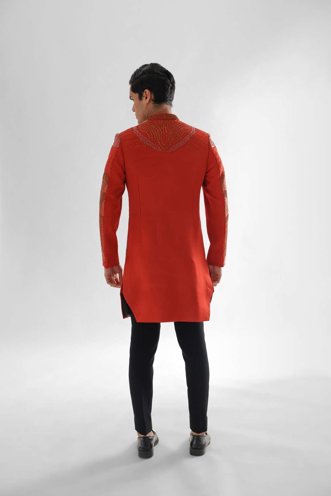Mafiyaa Terrestrial Embroidered Achkan