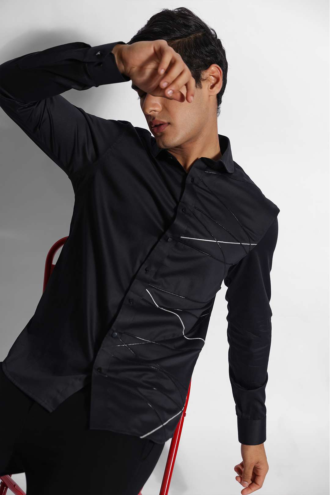 LEATHER CRISS CROSS