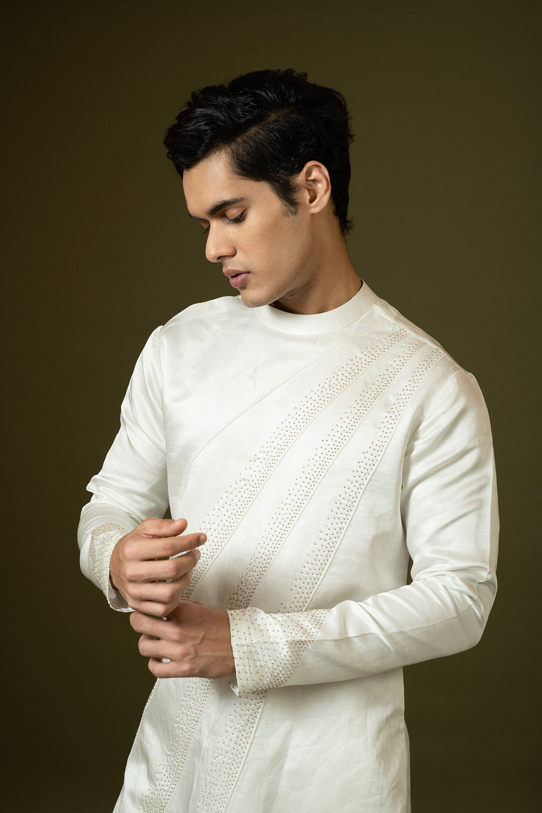 Ivory kurta in linen satin with linear pintucks detailing Kurta set