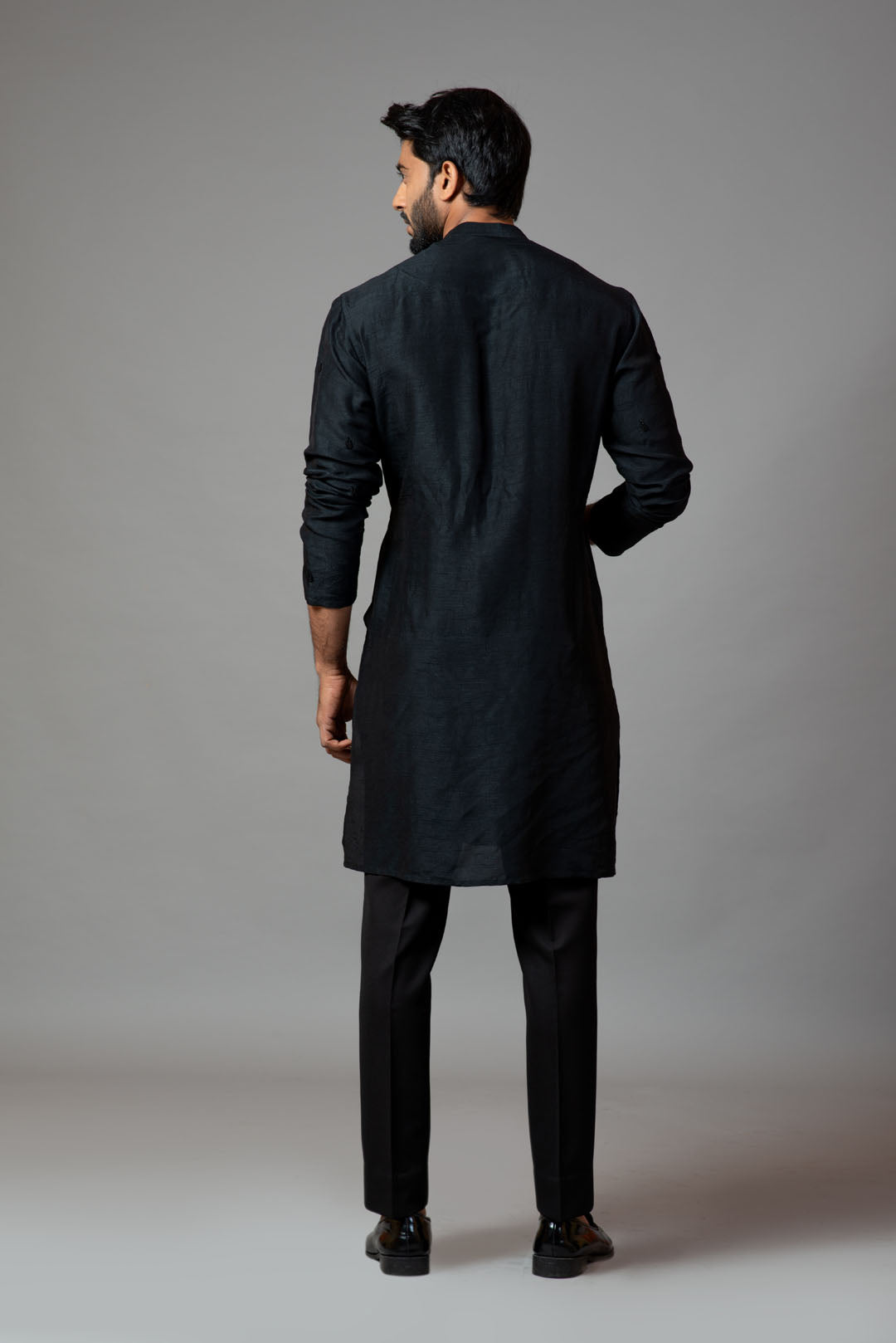 Kurta with bullion leaf embroidery