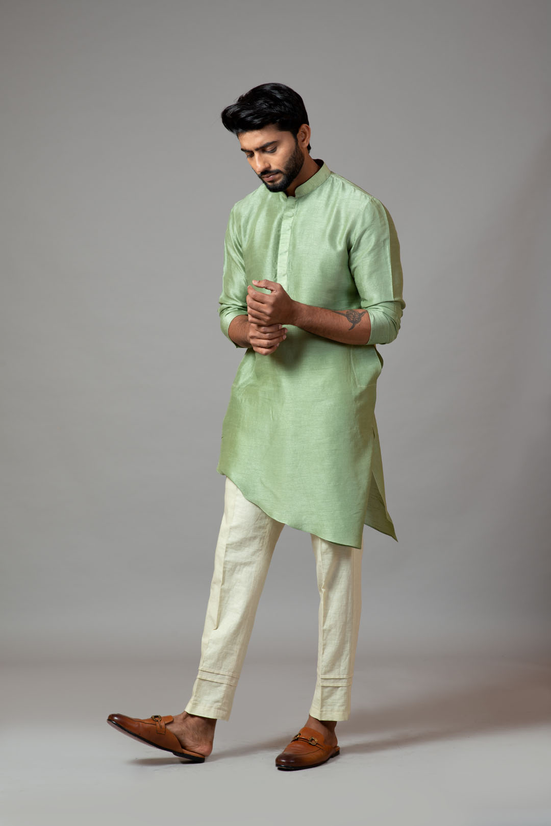 Assymetric short kurta with pintucks pant pajama