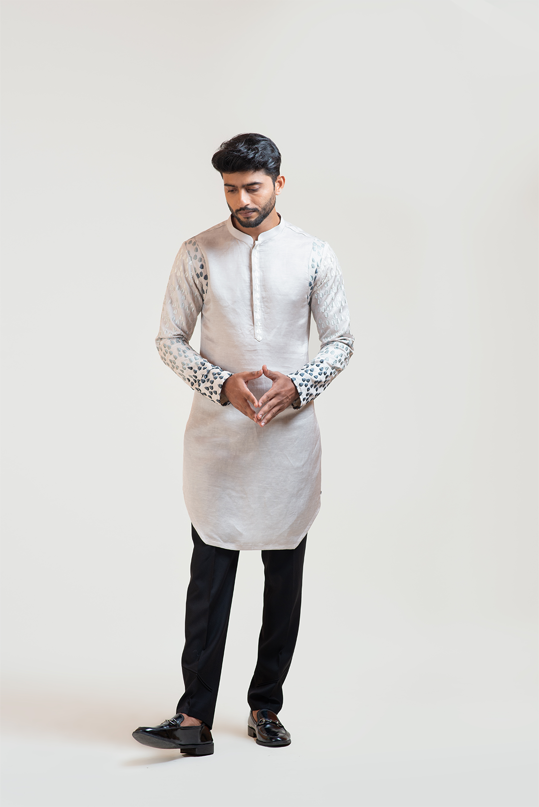Grey Gradient Embroiderd kurta Set