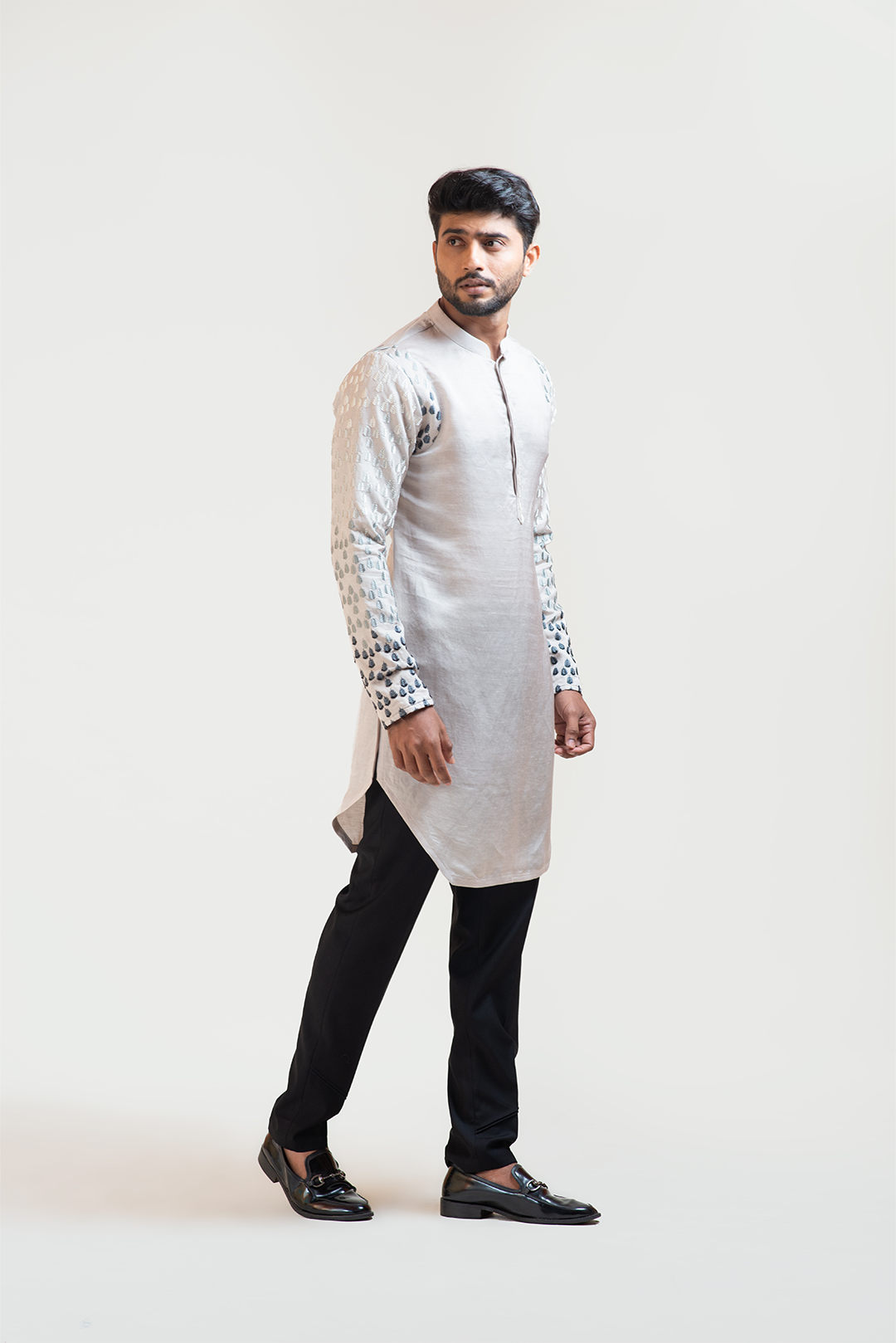Grey Gradient Embroiderd kurta Set