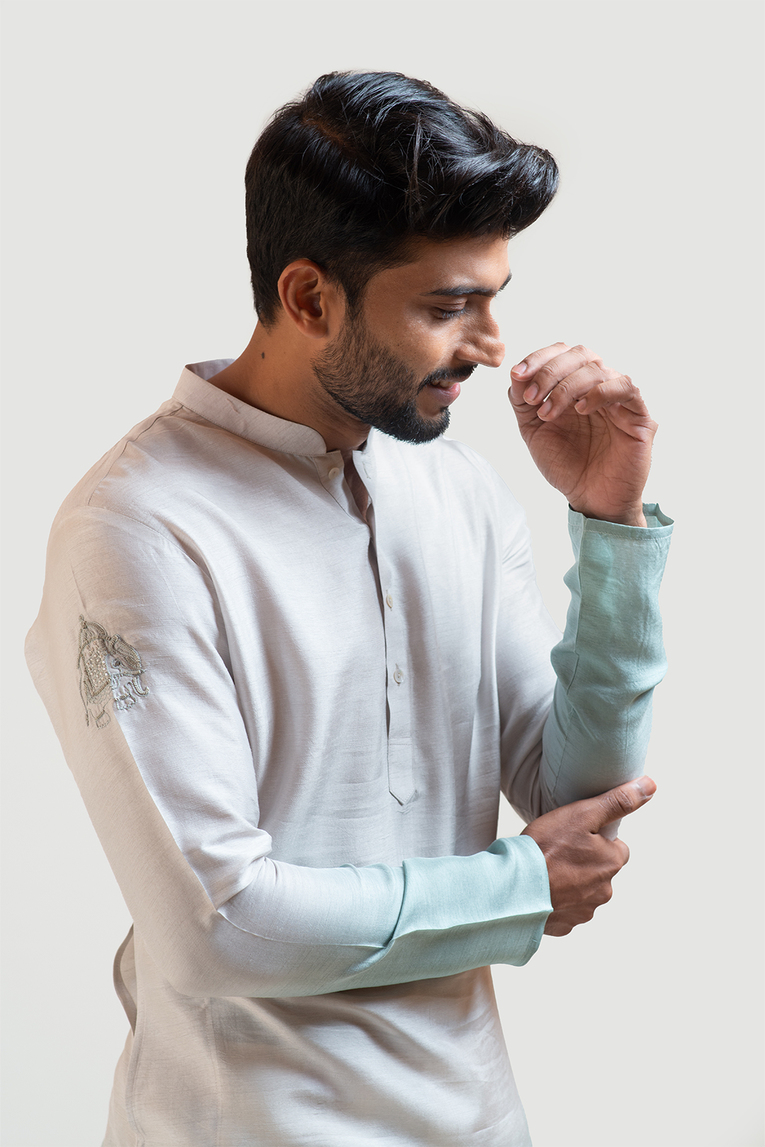 Grey To Green Ombre Shaded Embroidered Kurta Set