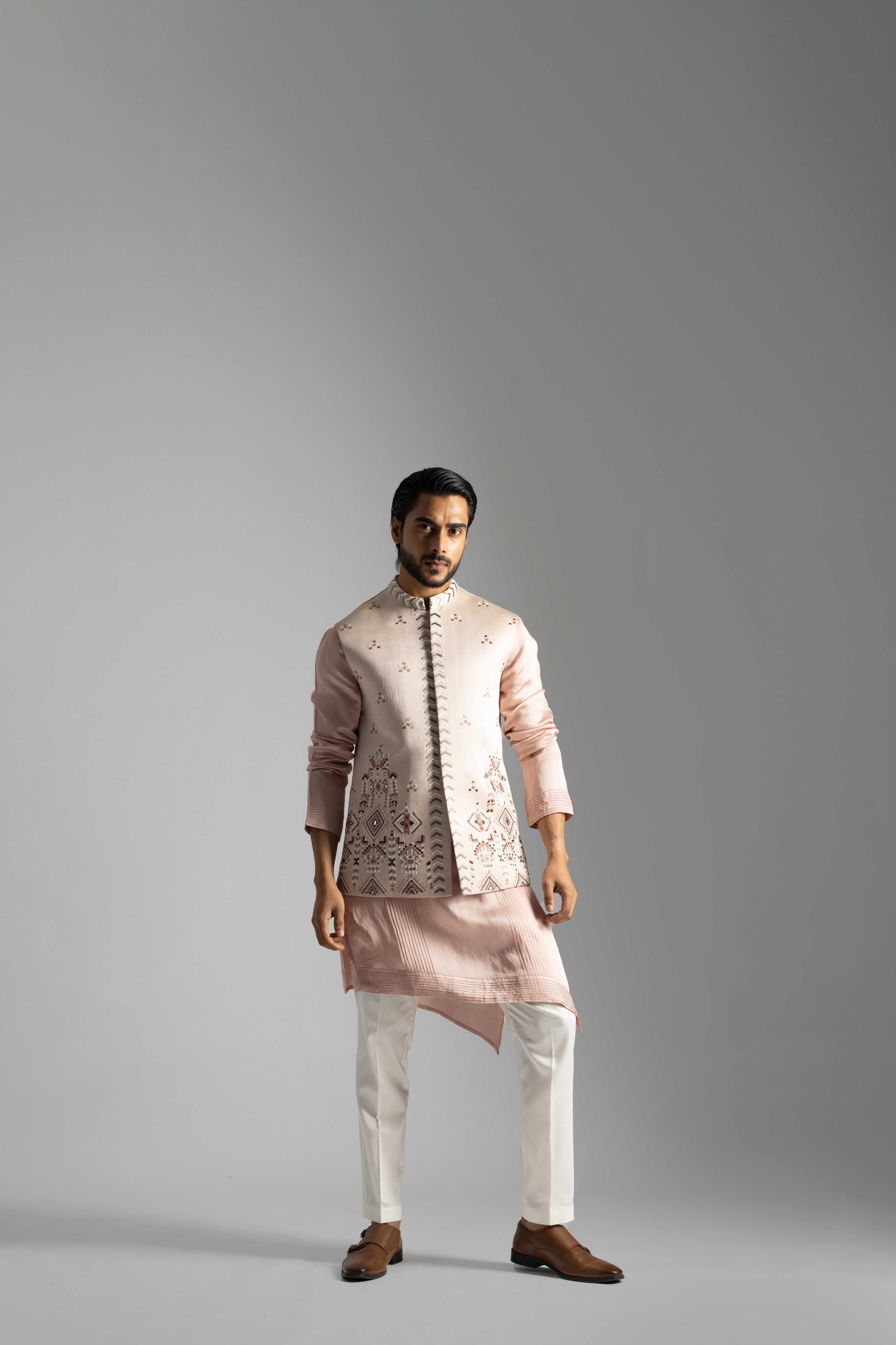 DUSTY PINK GEOOMETRIC THREADWORK NEHRU KURTA SET