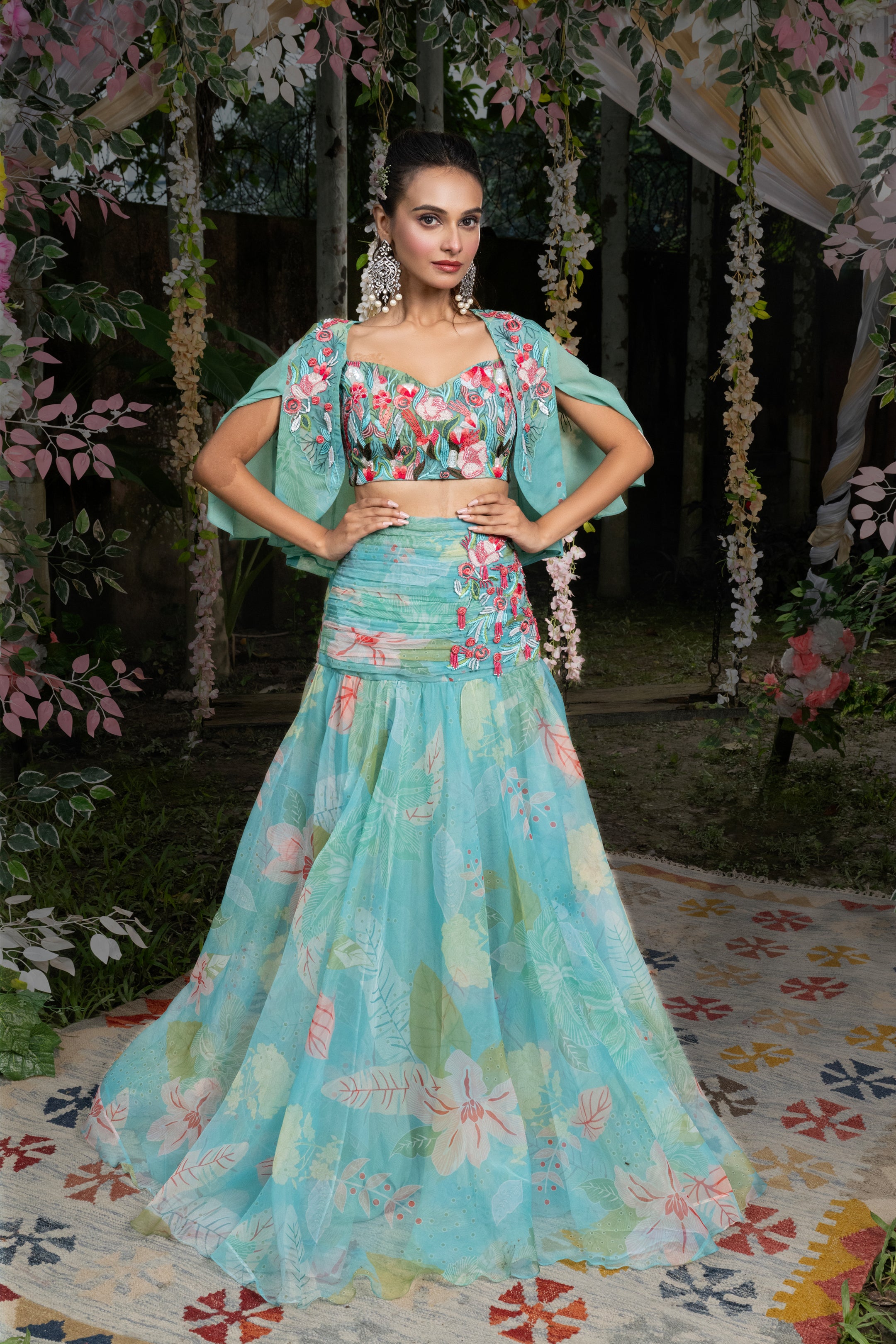 TROPICAL TAANA SKIRT AND CAPE SET