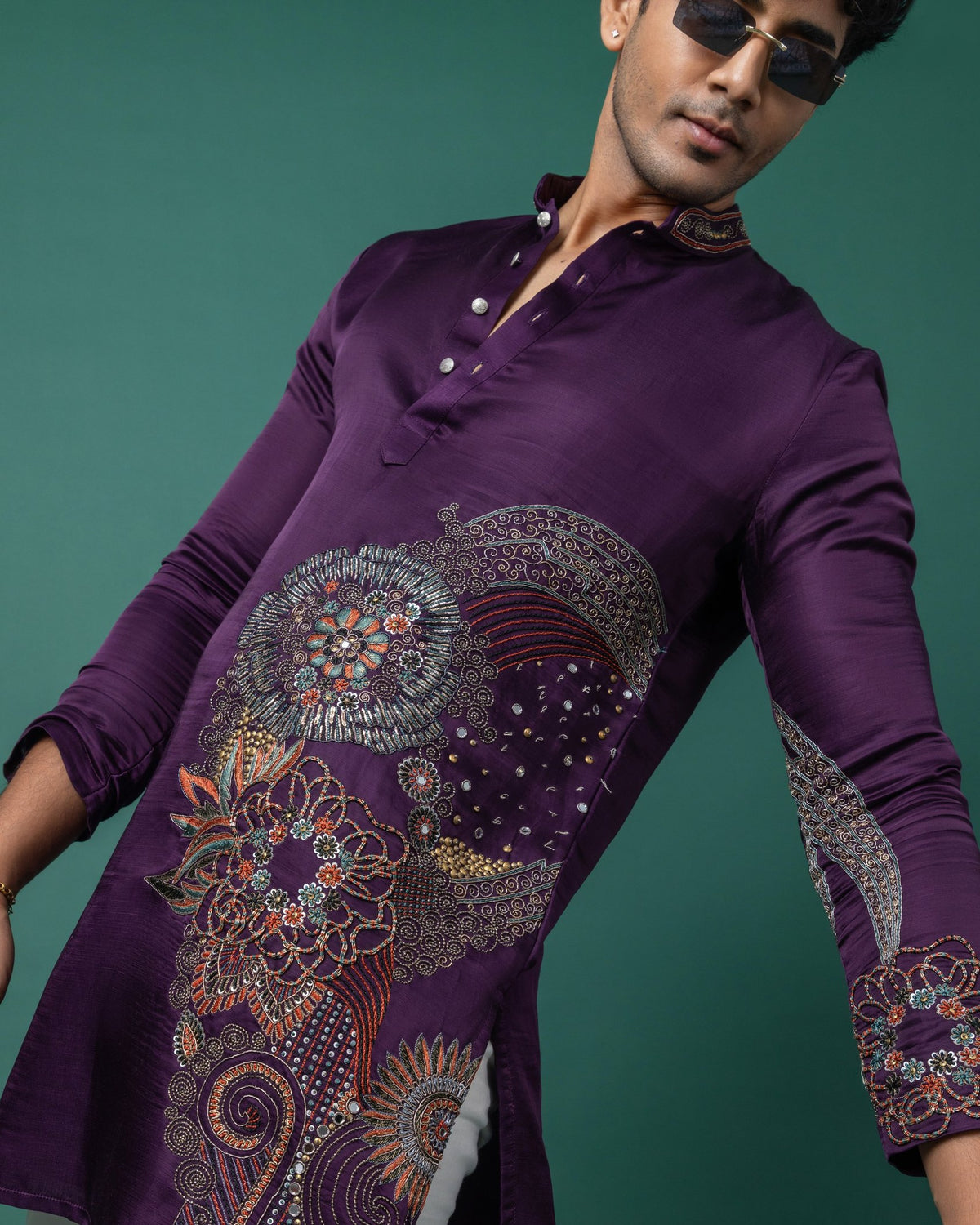 Geometric Plum kurta set by Paarsh Atelier, Aarohan collection - view 5