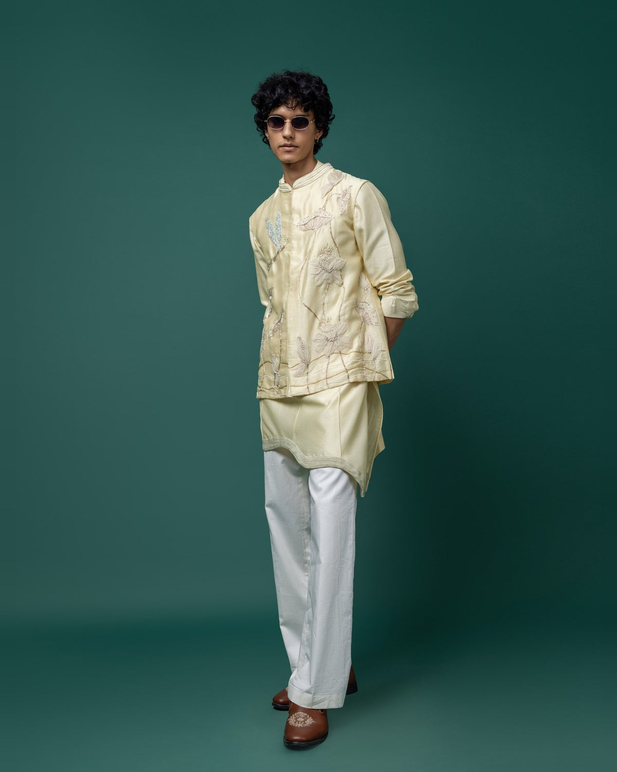 Izzac Nehru kurta set by Paarsh Atelier, Aarohan collection - view 2