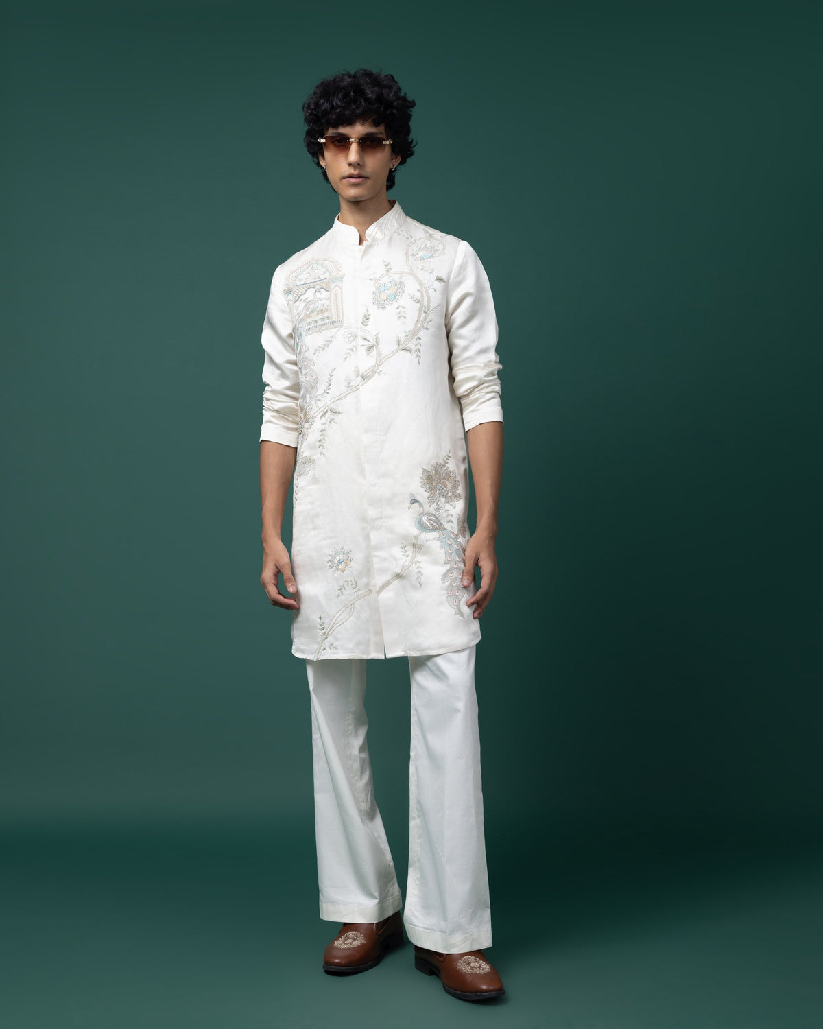 Mehfil-e-Mor kurta set by Paarsh Atelier, Aarohan collection - view 4