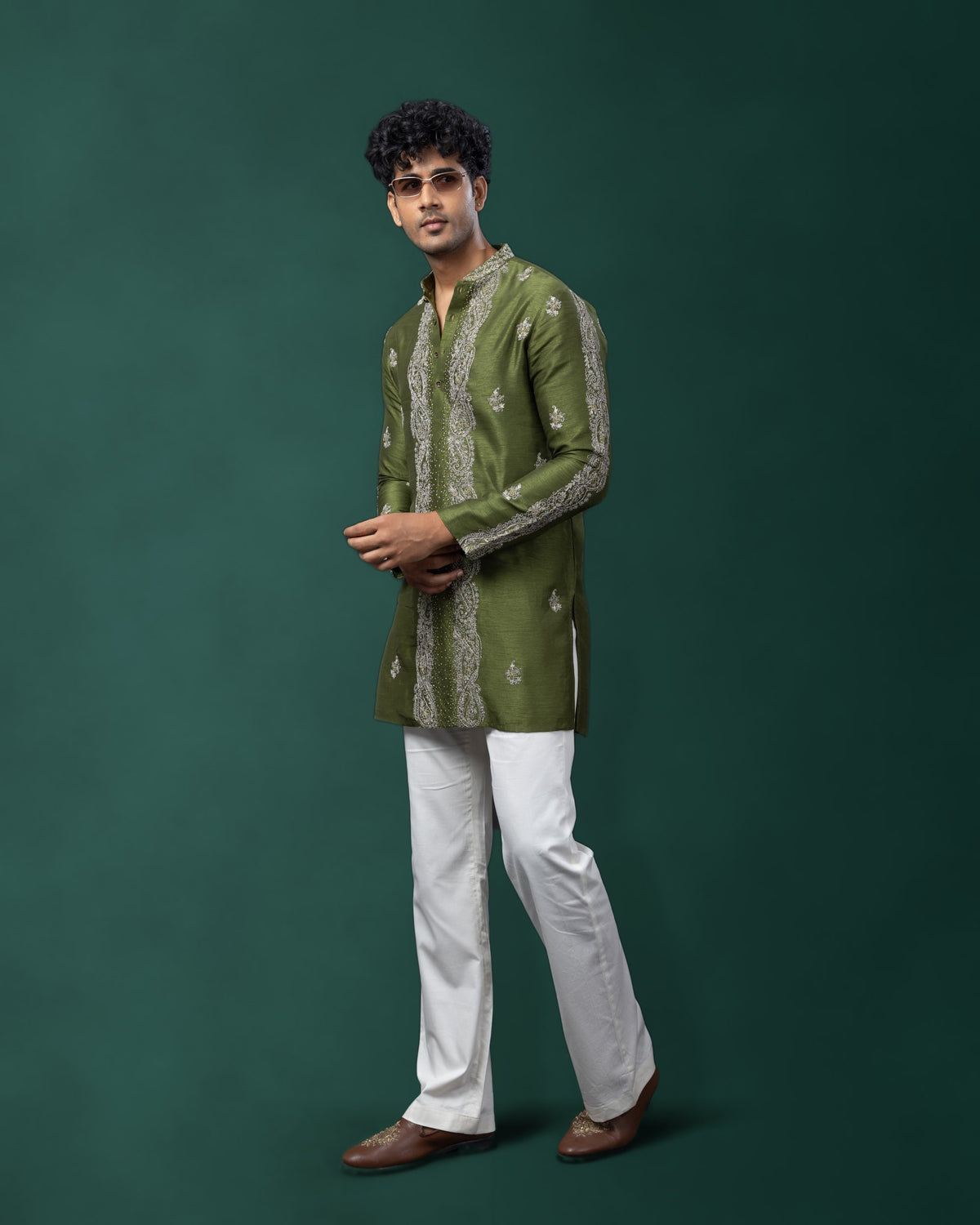 Moss Rhythm kurta set by Paarsh Atelier, Aarohan collection - view 2