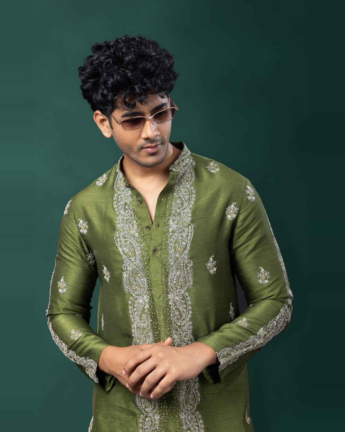 Moss Rhythm kurta set by Paarsh Atelier, Aarohan collection - view 5