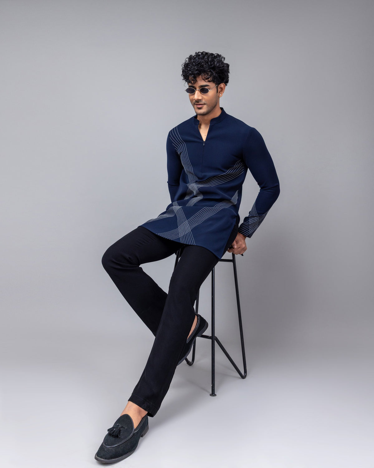 Navy Nexus kurta set by Paarsh Atelier, Aarohan collection - view 6