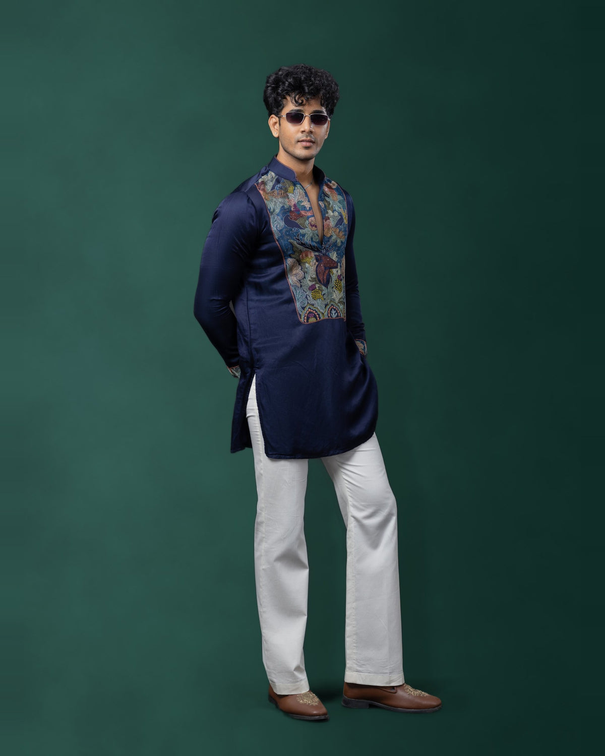 Royal Iris kurta set by Paarsh Atelier, Aarohan collection - view 2
