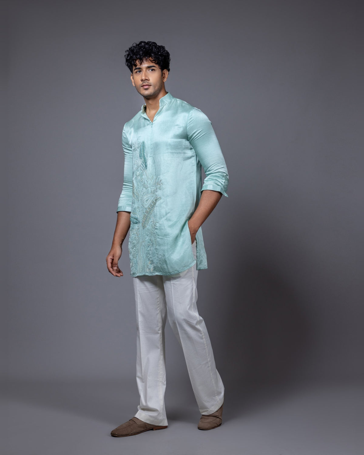 Turquoise Vertigo kurta set by Paarsh Atelier, Aarohan collection - view 3