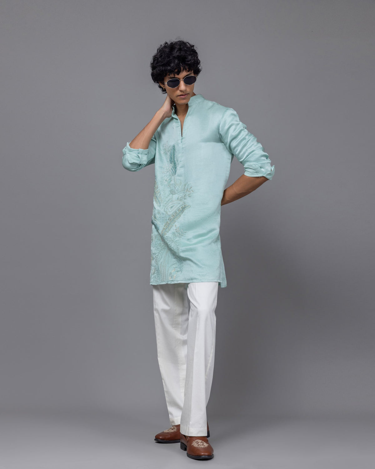 Turquoise Vertigo kurta set by Paarsh Atelier, Aarohan collection - view 7