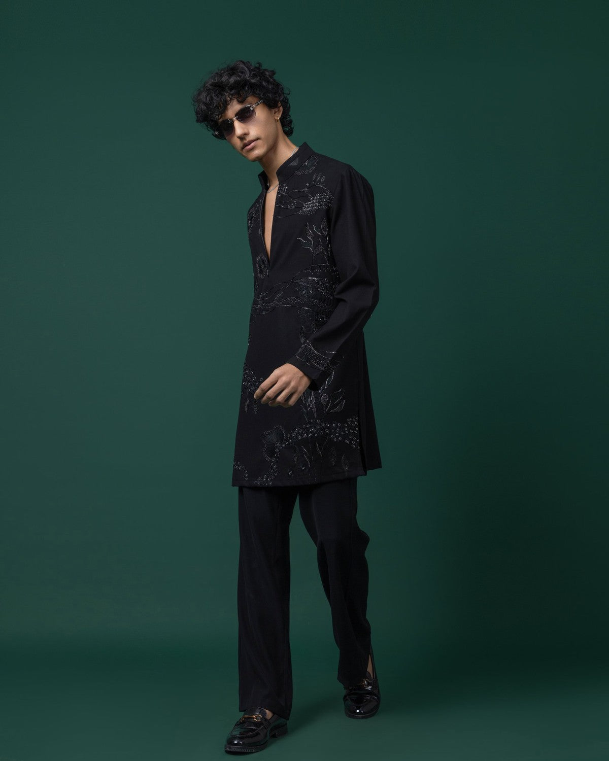 Black hand-embroidered festive kurta by Paarsh Atelier